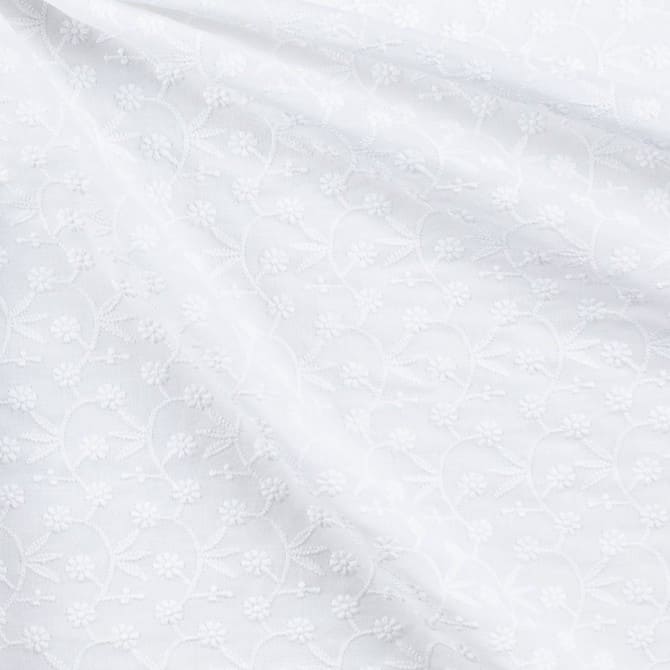 Batista Allover Bordada Blanca